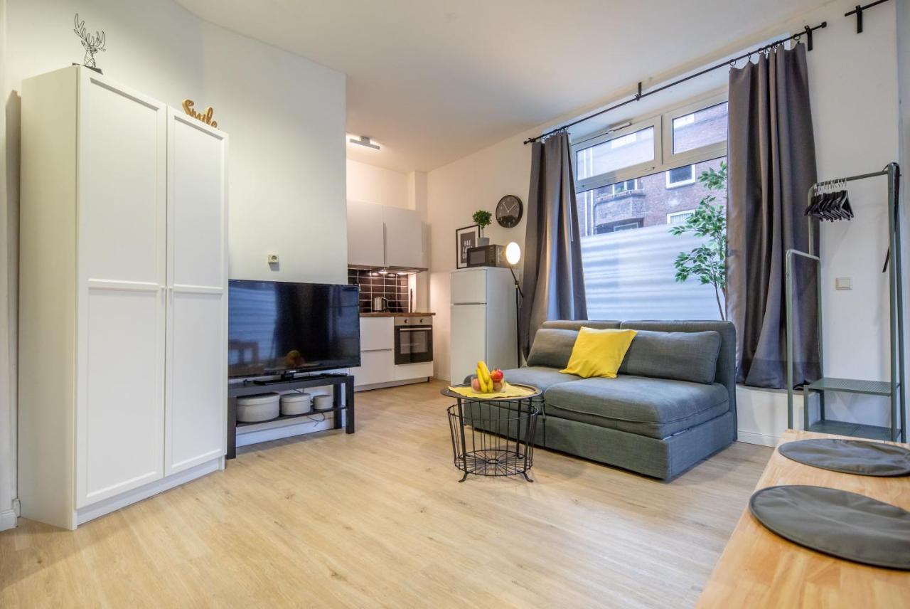 Studio Loft With Walk-In Rain-Shower Apartment Hamburg Exterior photo